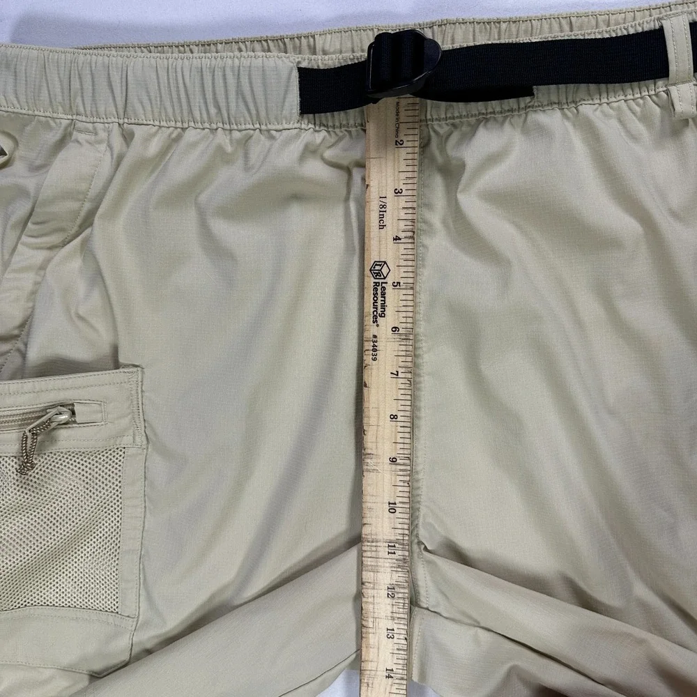 The North Face Shorts Mens XXL Long Beige Belted Cargo Fishing Hiking Ripstop